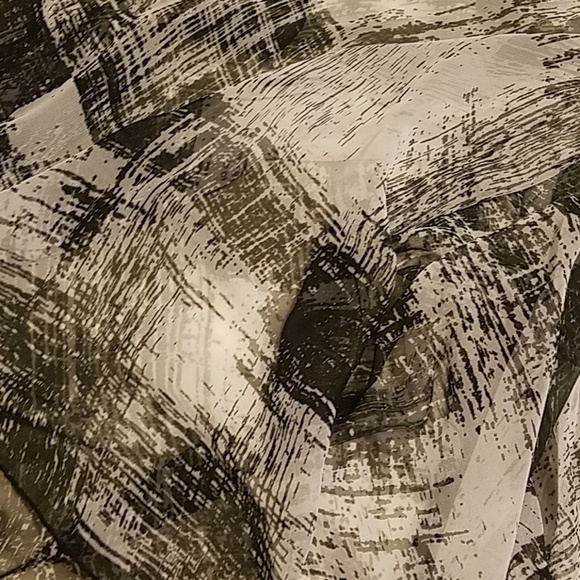 Large scarf - Picture 5 of 5